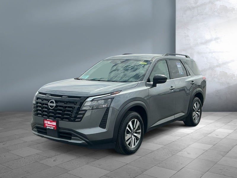 2026 Nissan Pathfinder SL in Gun Metallic — front three-quarter view